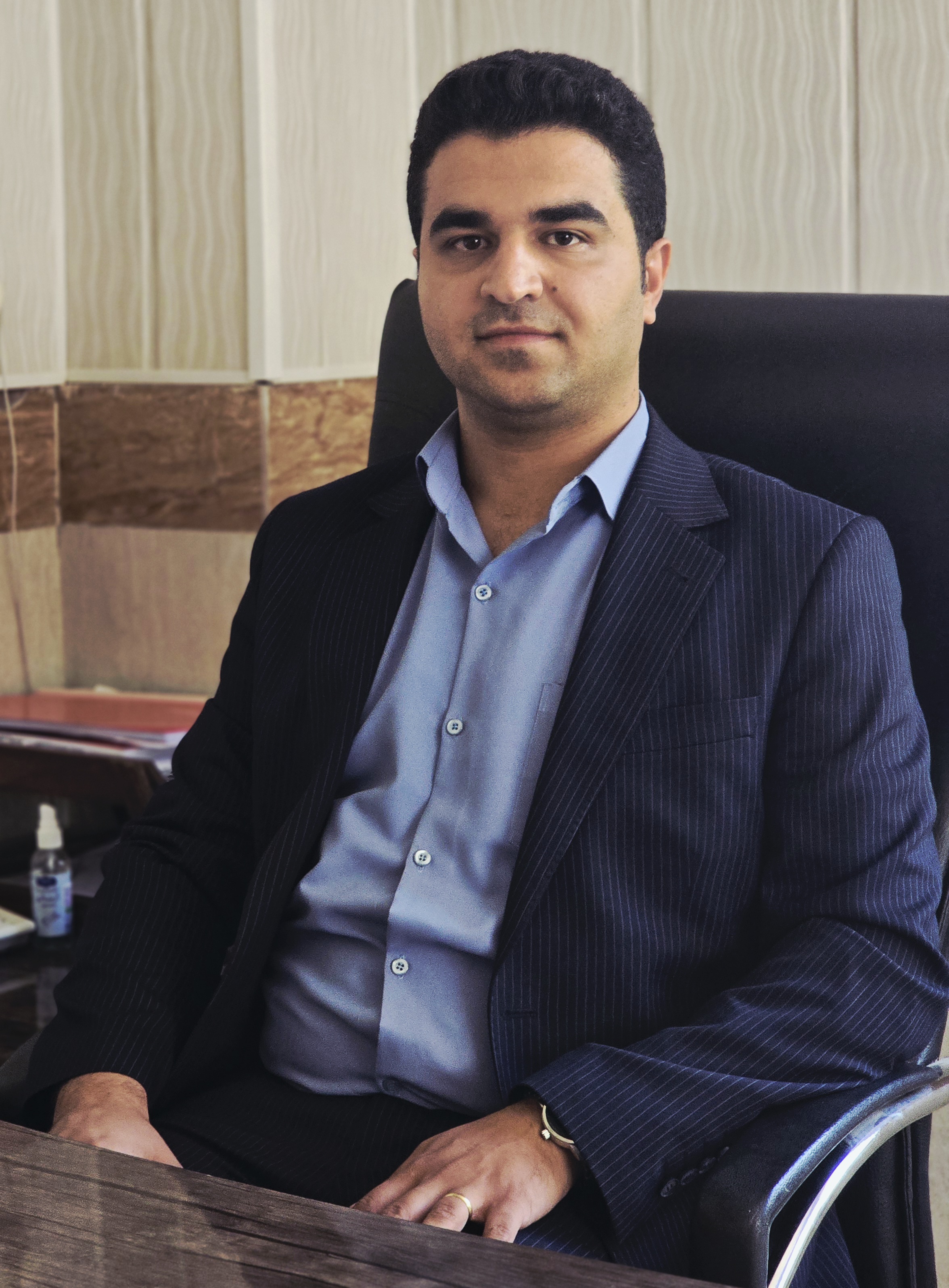 Dr. Roshani